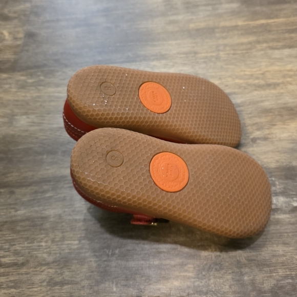 Livie & Luca Size 8 Toddler Red Mary Jane Kids Shoes with Buckle - Picture 4 of 5